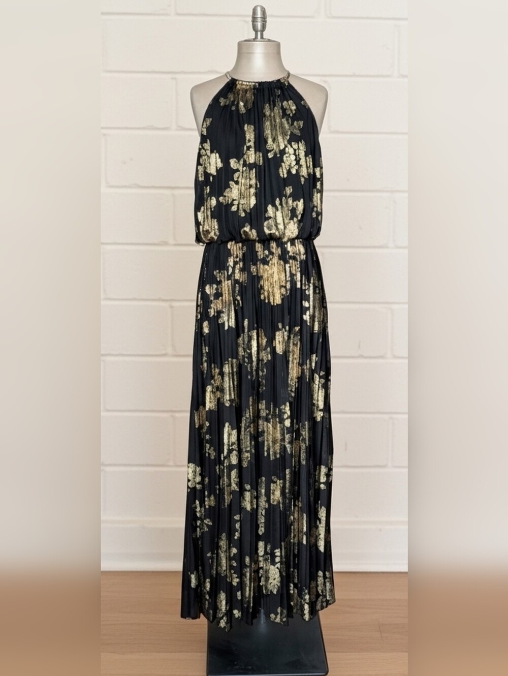 MSK BLACK & GOLD Pleated Maxi Halter Dress with Gold Floral Print Size 12